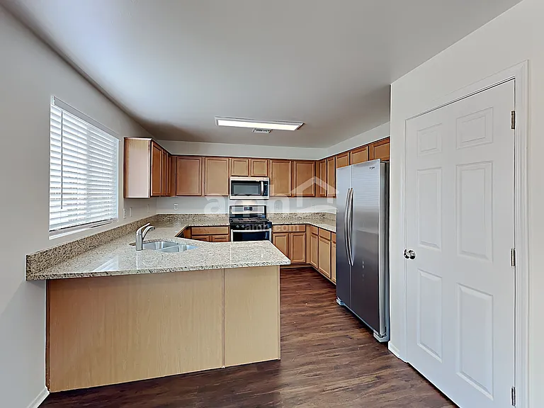 18253 S Avenida Arroyo Seco — Photo 5