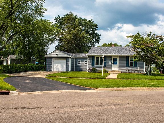 5th image of 406 Renrose Ave