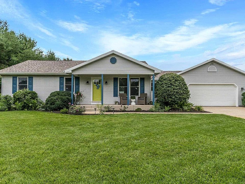 1st image of 54587 N Fork Ln