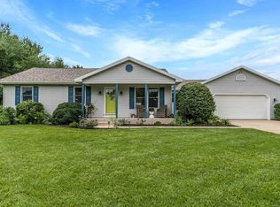 54587 N Fork Ln, Osceola, IN 46561