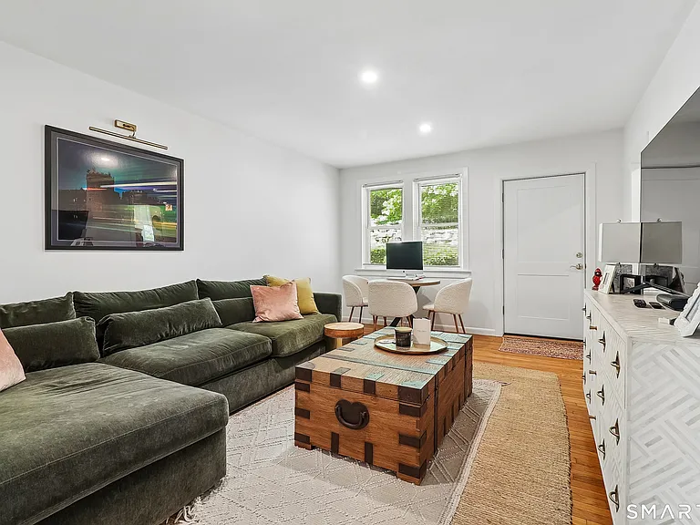 12 Husted Ln #3 — Photo 5