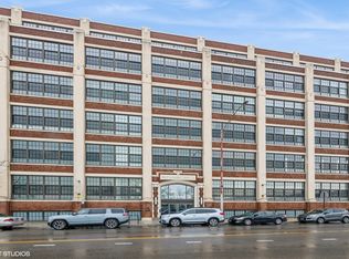 3963 W Belmont Ave #143, Chicago, IL 60618
