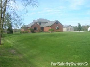 23435 Chapman Rd, Macomb, MI 48042