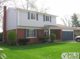 N Frontage, Warren, MI 48091