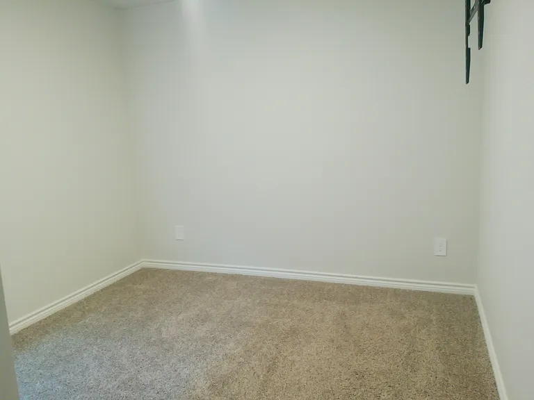 2306 Tranquil Ln — Photo 16
