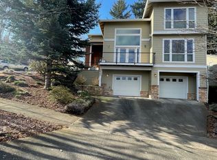 3997 Cloudview Ct, Hood River, OR