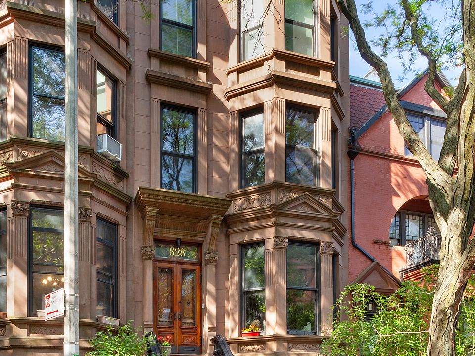 1st image of 828 President St #2