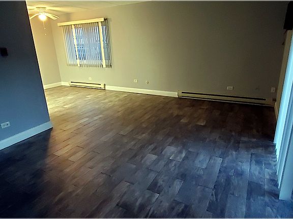 5th image of 110 Klein Creek Ct APT 2B