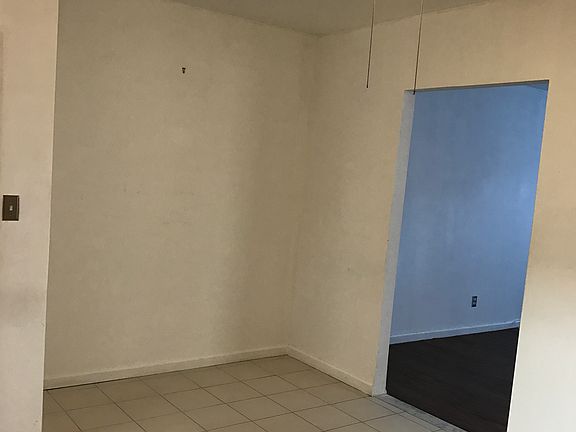 2nd image of 8623 24th Ave APT 2R