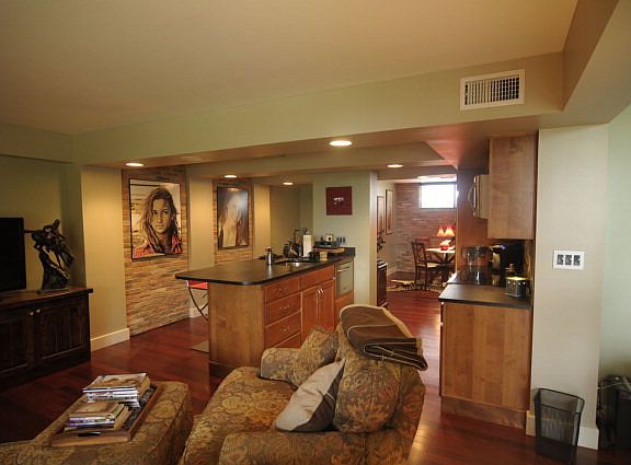 5th image of 1000 Guadalupe St APT 2C