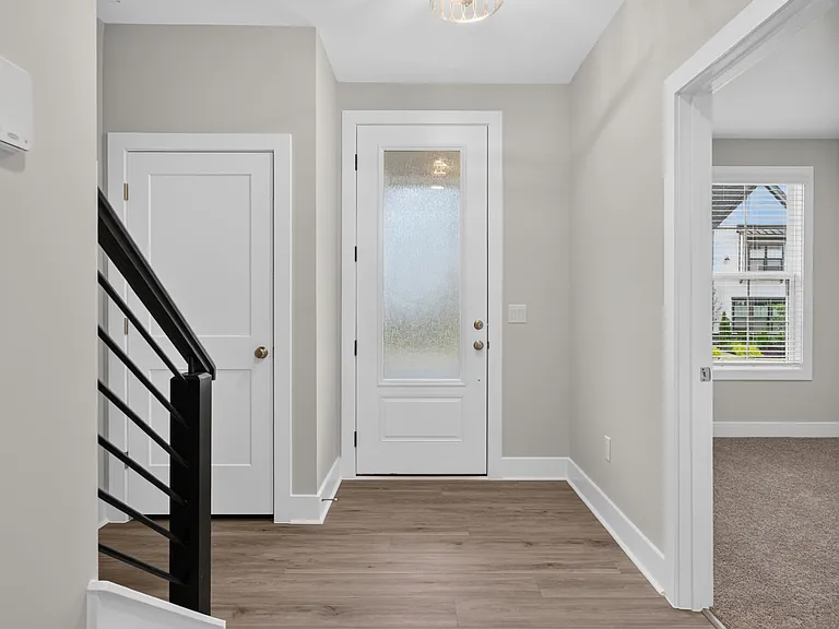 2405 Adrift Rd — Photo 5