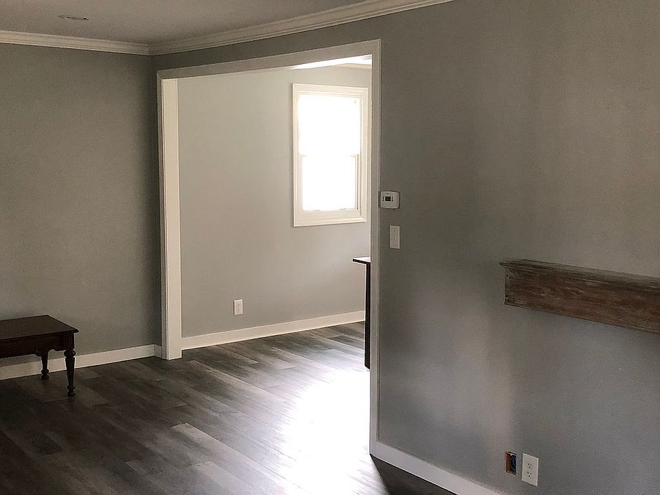 1st image of 34 Coleman Ave