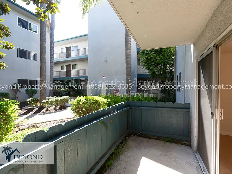 4885 Cole St #3 — Photo 12