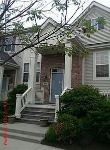 1st image of 350 Broadmoor Ln