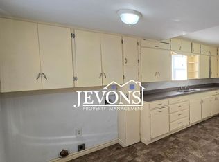 711 N 2nd St, Yakima, WA 98901