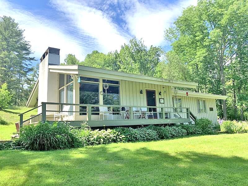 1st image of 959 Cottage Club Road