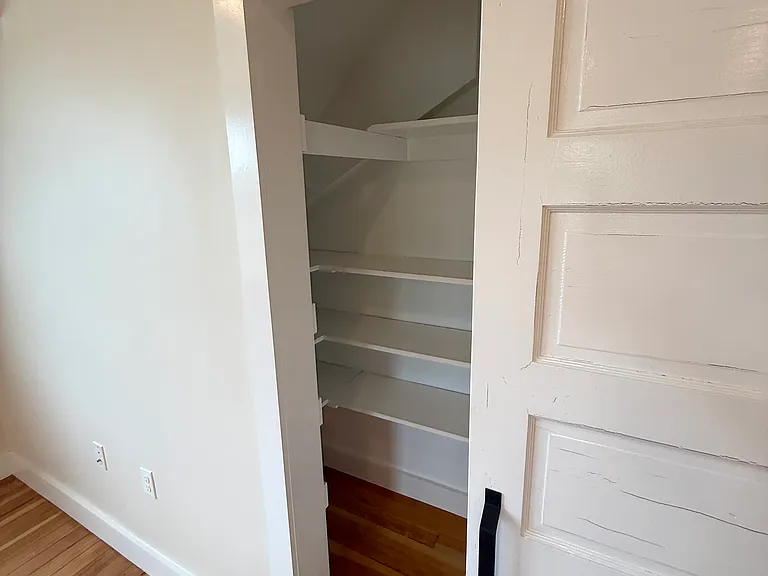 pantry/closet