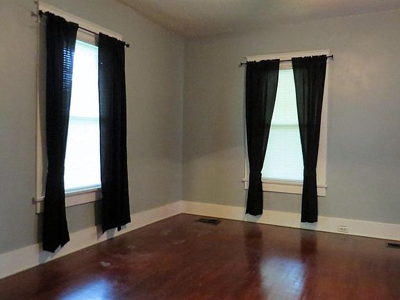 2nd image of 2433 Jefferson Ave