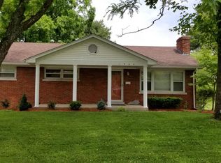 1905 Seven Pines Dr, Lexington, KY 40504