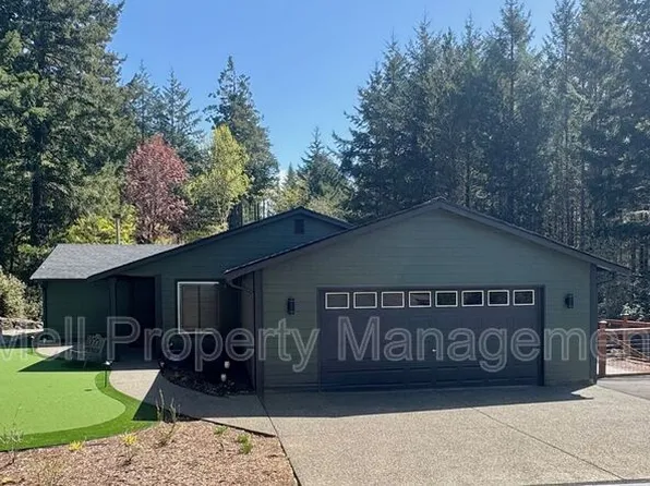 321 E Vine Maple Ln, Union, WA 98592
