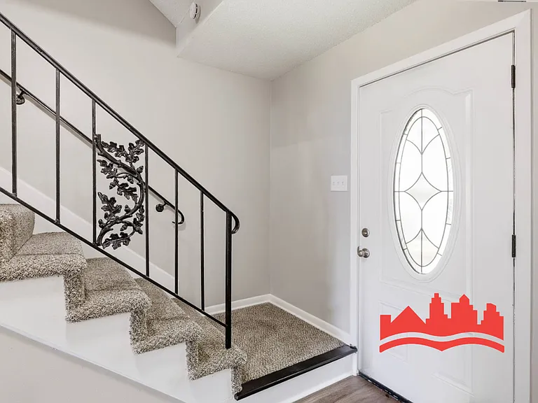 3281 Foxgate Dr — Photo 6