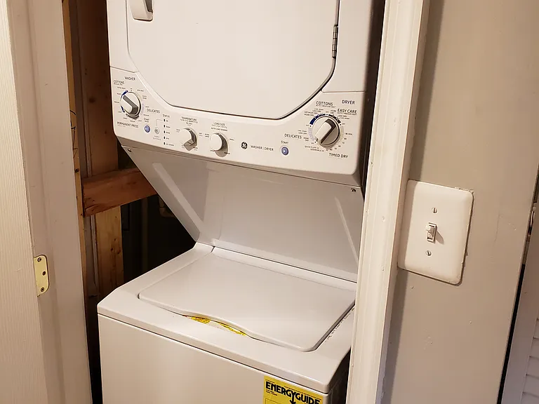 Washer-Dryer in Ground level