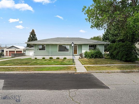 3rd image of 3021 Harvard Ave