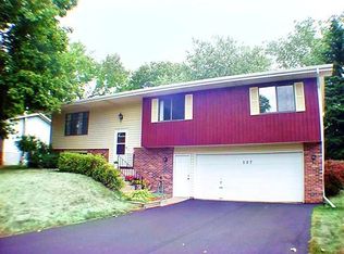 597 10th Ave SW, New Brighton, MN 55112