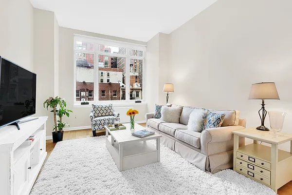 Rented by Cooper & Cooper Real Estate | media 1