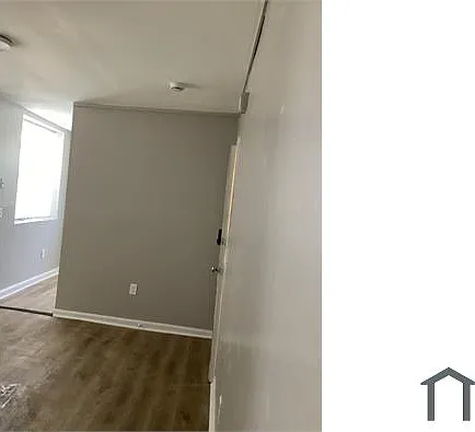 2 bed, $1,150 — Photo 2