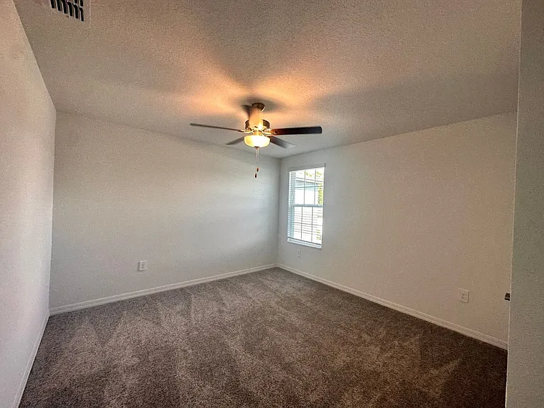 2276 Gatsby Ln — Photo 17