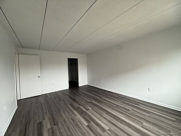 5th image of 21 Hill Rd #5