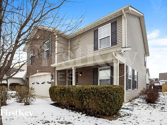 2nd image of 15515 Sibley Ln
