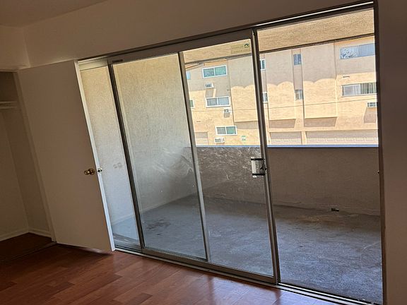 3rd image of 12450 Miranda St APT 204
