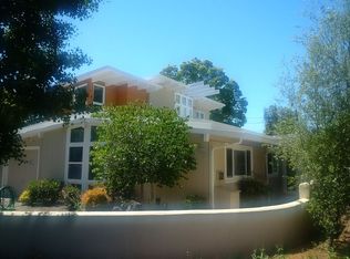 1072 Metro Cir, Palo Alto, CA 94303