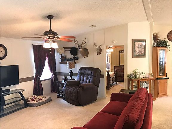 4th image of 3907 California Ct