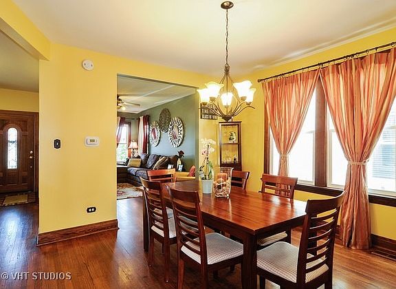 5th image of 4127 N Maplewood Ave
