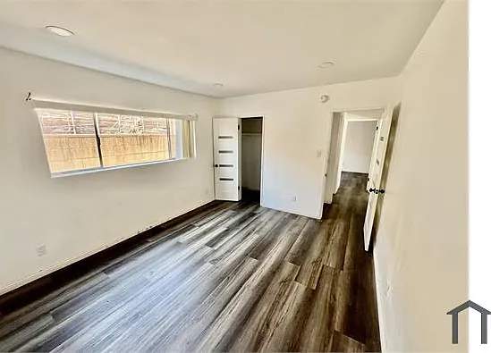5550 Denny Ave #102 — Photo 9
