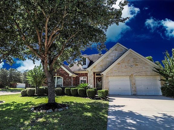 3rd image of 11207 Jadestone Creek Ln