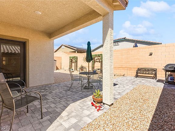 5th image of 10932 Stone Crossing Ave
