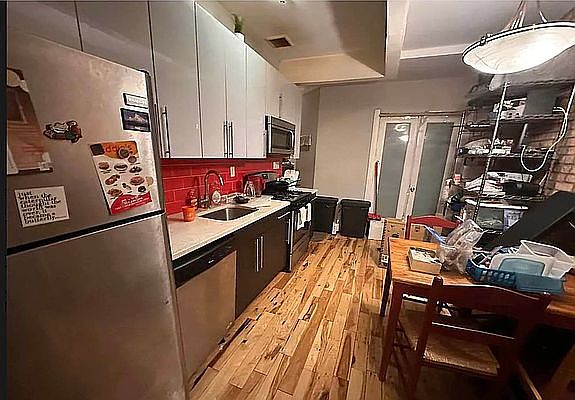 2nd image of 2265 1st Ave #2R