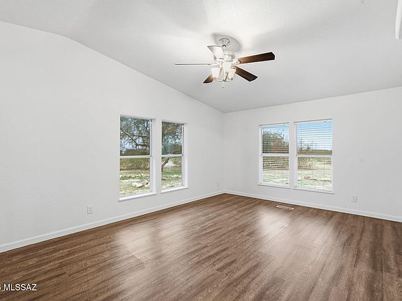 5th image of 29860 E Hemlock Dr