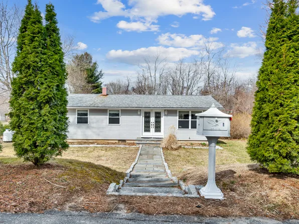 89 Norris Avenue, Westbrook, CT 06498