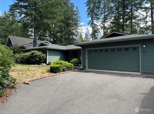 291 E Michelle Dr, Union, WA 98592
