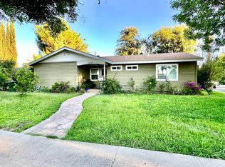 22558 Schoolcraft St, West Hills, CA 91307