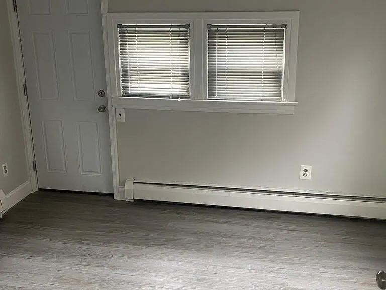 212 Bellevue Ave — Photo 8