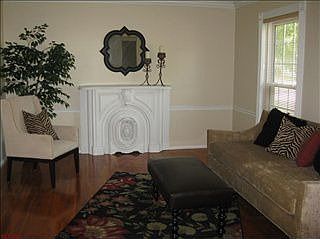 2nd image of 13048 Narbonne Dr