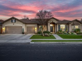 1081 N Harvard Ave, Clovis, CA 93611