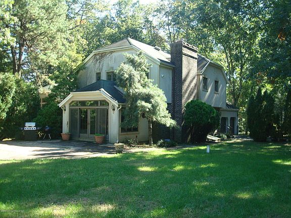 4th image of 1568 Beaver Hollow Dr