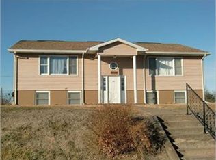101 Neidig Ave, Muscatine, IA 52761